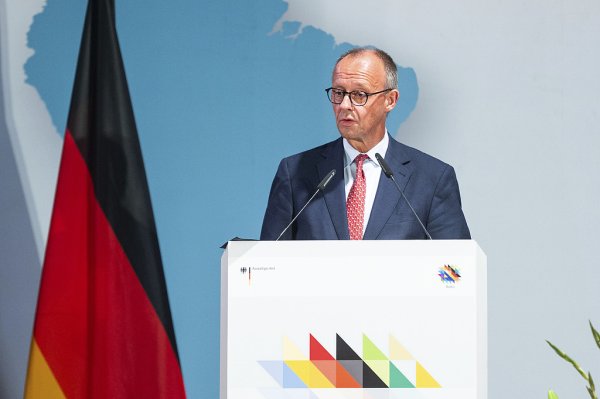 盈通配资 德总理在罕见演讲中提到中国: “会在所有可能的领域寻求合作”